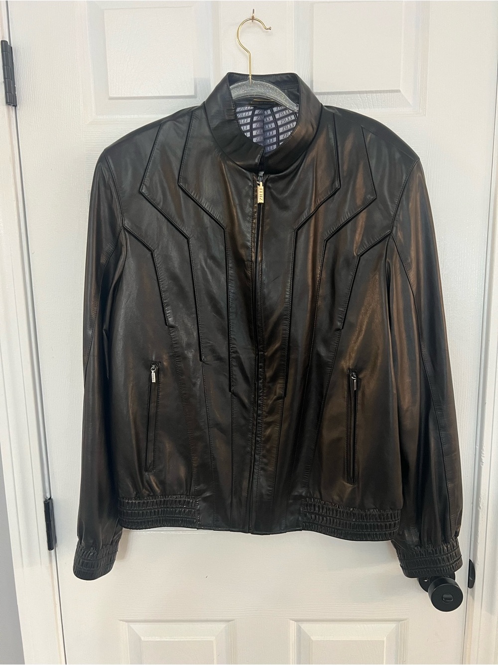 Men's Black Leather Bomber Jacket with Zip Pockets